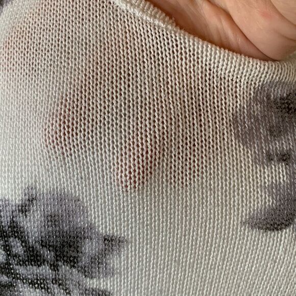 H&m sheer white blouse with black floral design above the elbow sleeves - Picture 3 of 11